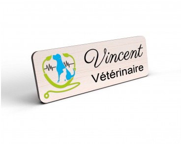 Badge vétérinaire en bois personnalisé logo chien chat stéthoscope coloré