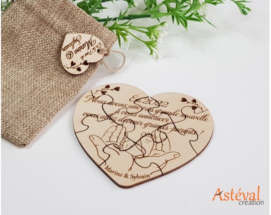 Puzzle en bois coeur annonce grossesse